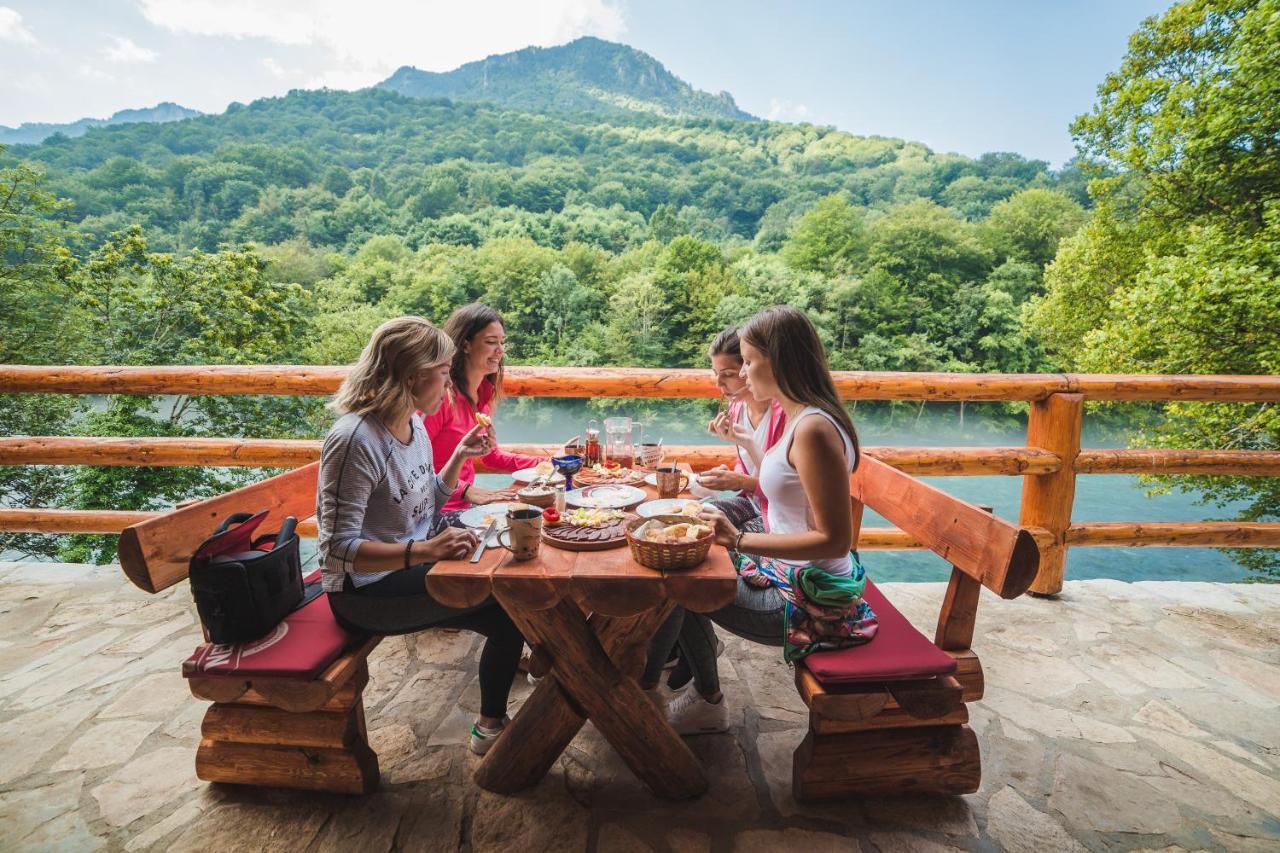 Rafting Center Drina Tara Hotel Bastasi Ngoại thất bức ảnh